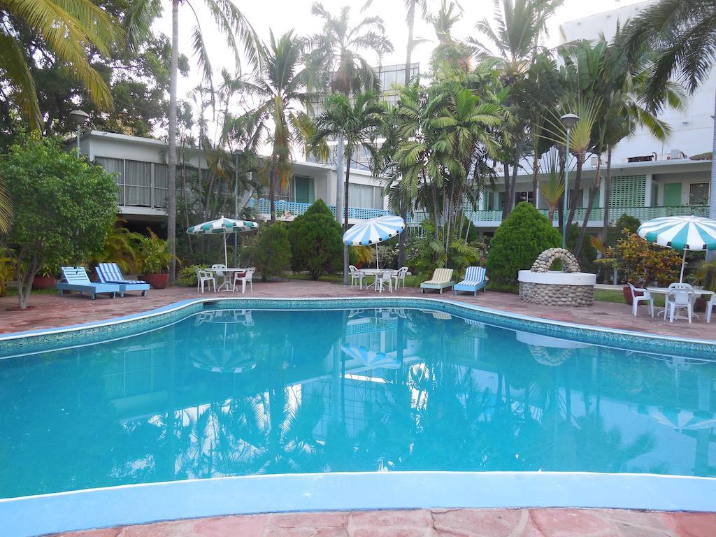 Acapulco Park Hotel Exteriör bild